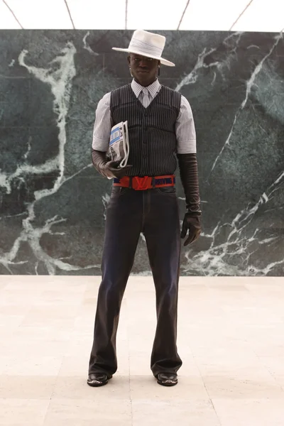 Look 4